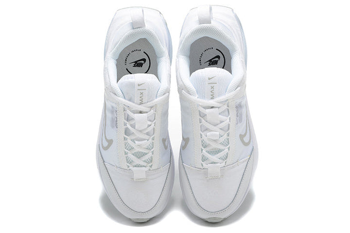 Nike Air Max Scorpion Flyknit Sneakers White